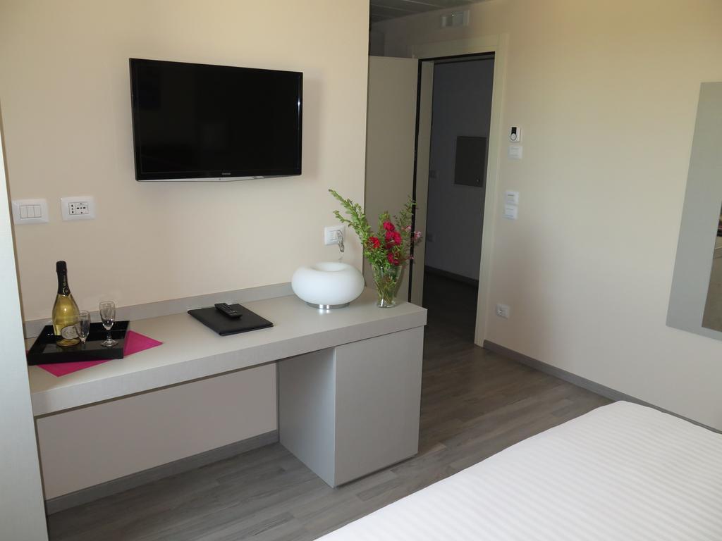 Hotel Motel Piu' Vaiano Cremasco Ruang foto